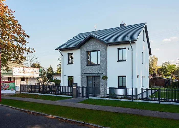 빌라 Bohnapartments Luxury Berlin - 210qm - Wintergarten - Kamin - 4 Kostenlose Parkplaetze - 6 Schlafzimmer - Neubau - Luxusausstattung *